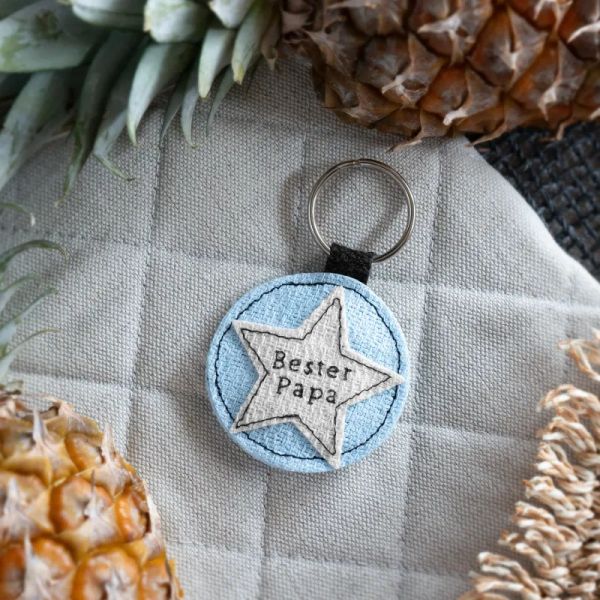 Schlüsselanhänger aus Ananas-Fasern » Bester Papa «