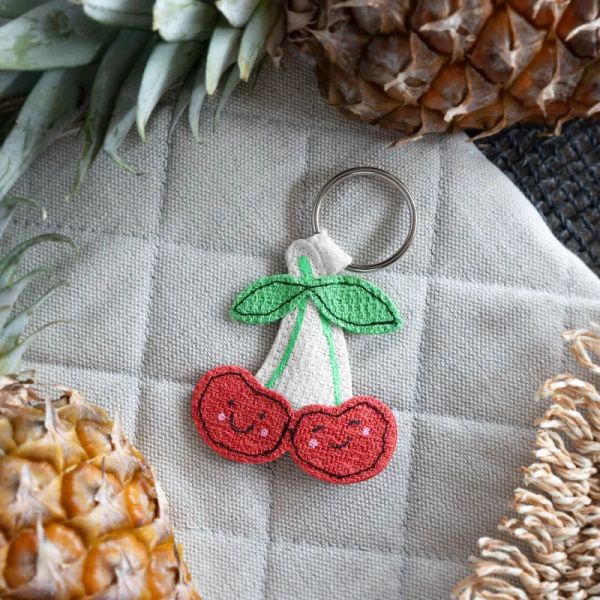 Schlüsselanhänger aus Ananas-Fasern » Kirschen «