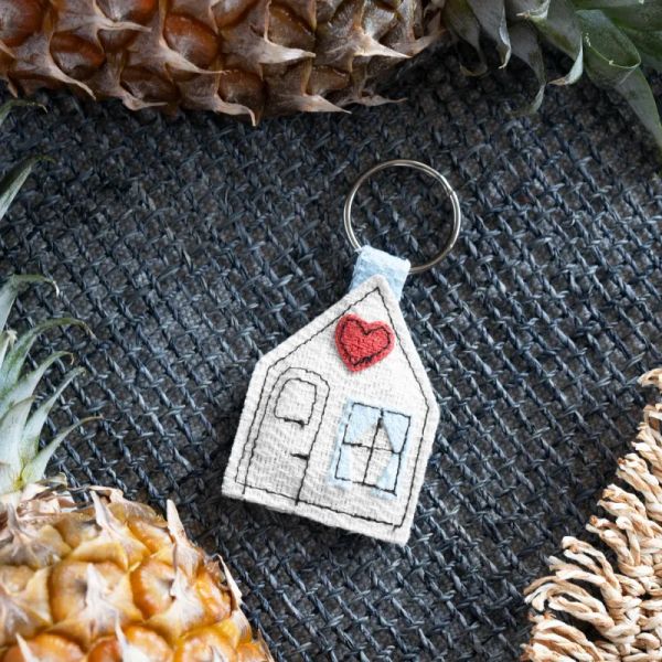Schlüsselanhänger aus Ananas-Fasern » Home sweet Home «