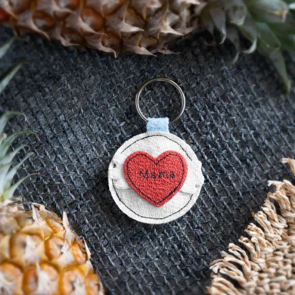 Schlüsselanhänger aus Ananas-Fasern » Beste Mama «